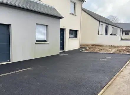 location engin de chantier Bazouges la Pérouse-1